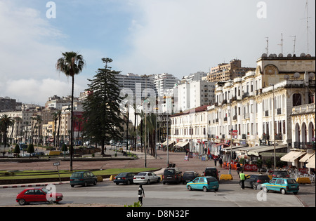 Avenue Mohamed VI à Tanger, Maroc Banque D'Images