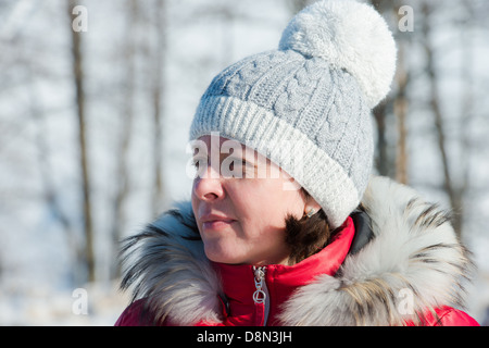 La skieuse d'âge moyen Banque D'Images