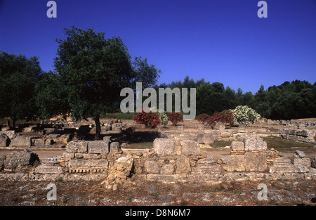 Ruines à Olympie un sanctuaire de la Grèce antique dans la péninsule du Péloponnèse sur Elis, Banque D'Images