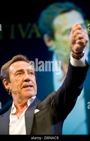 Acteur Robert Lindsay parle de sa carrière sur scène à Hay Festival 2013 Hay-on-Wye au Pays de Galles UK Crédit : Jeff Morgan/Alamy Live News Banque D'Images