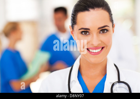 Belle infirmière médicale closeup portrait Banque D'Images