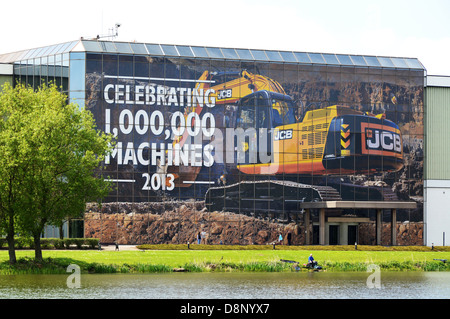 Le siège mondial de JCB à Rocester Staffordshire Mai 2013 Célébration de 1 millions de machines Banque D'Images