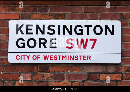 Kensington Gore street sign in Kensington, Londres, Angleterre Banque D'Images