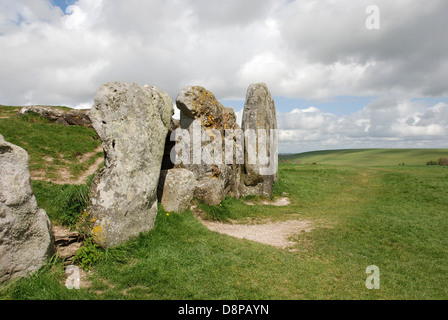 West Kennet Long Barrow, Silbury Avebury Wiltshire Angleterre Banque D'Images