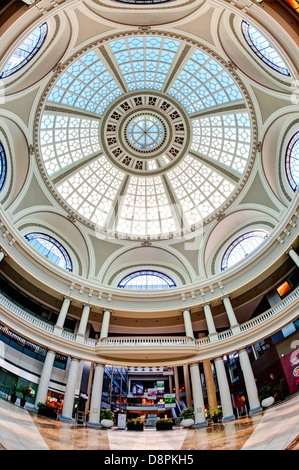 Vue intérieure de la coupole de la ville de Westlake Center Mall, San Francisco, États-Unis Banque D'Images