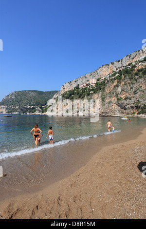 La plage de la Mala à Cap d'Ail, Côte d'Azur Banque D'Images