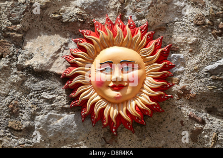 Chiffres à l'extérieur en Céramique Soleil boutique de souvenirs, Taormina, Sicile, Italie Banque D'Images