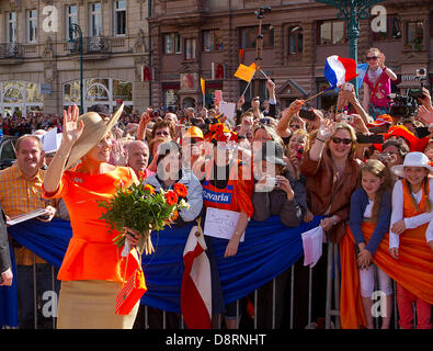 Wiesbaden, Allemagne. 3 juin 2013. Reine Maxima des Pays-Bas au premier jour de leur visite en Allemagne d'une visite de deux jours avec une délégation économique néerlandais, Wiesbaden, Allemagne, 03 juin 2013. Photo : Albert Nieboer-pre/dpa/Alamy Live News Banque D'Images