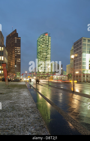 La Potsdamer Platz, la nuit,Berlin,Allemagne Banque D'Images