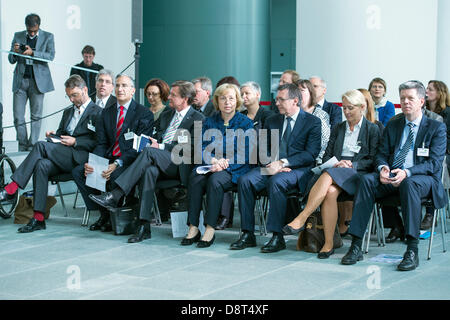 Berlin, Allemagne. 4 juin 2013. Secrétaire d'Etat fédéral Maria Böhmer remplace Angela Merkel dans l'tarSocial "awards 2013" à la Chancellerie fédérale. Credit : Crédit : Gonçalo Silva/Alamy Live News. Banque D'Images