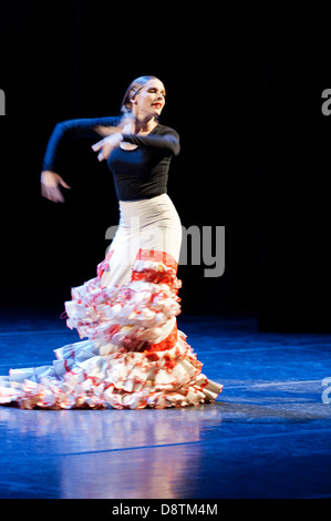 Danseuse de Flamenco, Yjastros Dance Company, Rodey Theater, Albuquerque, Nouveau Mexique USA Banque D'Images