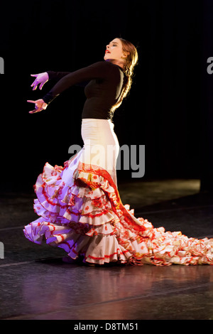 Danseuse de Flamenco, Yjastros Dance Company, Rodey Theater, Albuquerque, Nouveau Mexique USA Banque D'Images