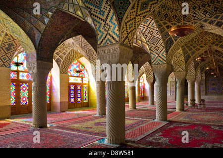 L'Iran, Shiraz, mosquée Nasir Ol Molk Banque D'Images