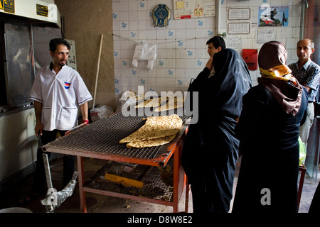 L'Iran, Shiraz, boulangerie Banque D'Images