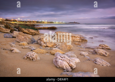 Seascape du littoral portugais dans la zone Carcavelos Banque D'Images