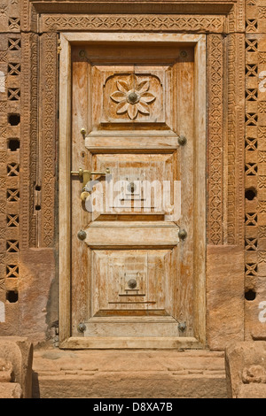 L'Asie, l'Inde, Karnataka, Badami, Bhutanatha,Porte du Temple Banque D'Images