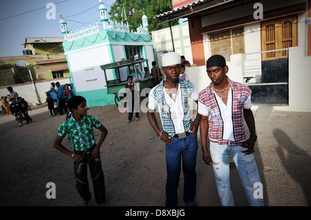 Les Siddis, un Afro-Indian vie communautaire dans le Gujarat. Banque D'Images