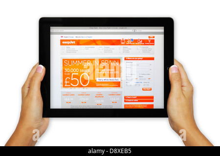 Site web EasyJet sur iPad - billets d'escompte en ligne Banque D'Images