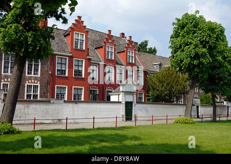 Le petit béguinage Het Klein Begijnhof / O.L.V. Ter / Hooyen Hooie / Notre Dame de Notre-dame Ter Hooyen à Gand, Belgique Banque D'Images