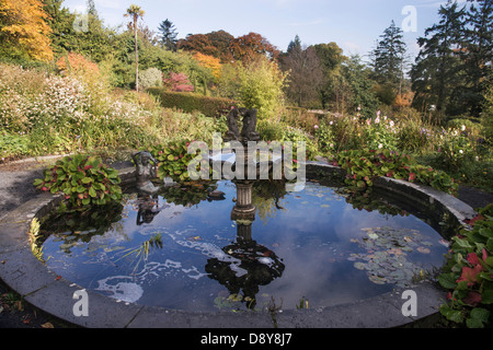 La maison Belvedere et ses jardins d'une section de l'Eire jardins restaurés des plantes de jardin de flore Irish Europe du Nord Banque D'Images