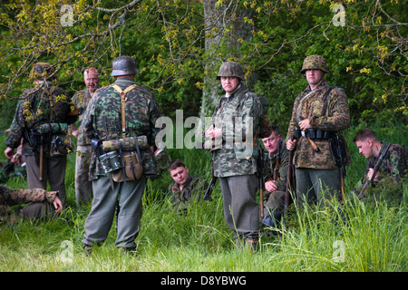 La guerre militaire Reconstitution faite à l'Overlord show, Waterlooville, Hampshire, Royaume-Uni Banque D'Images