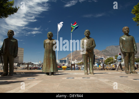 Monument aux lauréats du Prix Nobel à Cape Town, Afrique du Sud Banque D'Images