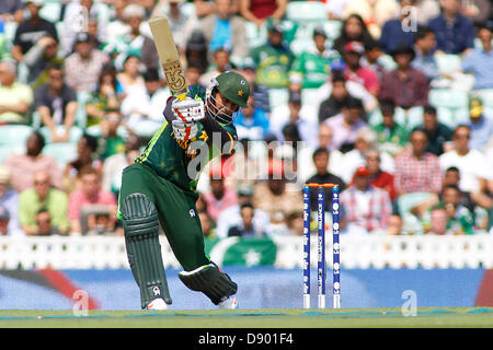 Londres, Royaume-Uni. 7 juin 2013. Nasir du Pakistan au cours de l'ouatine Jamshed ICC Champions trophy match de cricket international entre le Pakistan et les Antilles à l'Oval Cricket Ground le 07 juin 2013 à Londres, en Angleterre. (Photo de Mitchell Gunn/ESPA/Alamy Live News) Banque D'Images