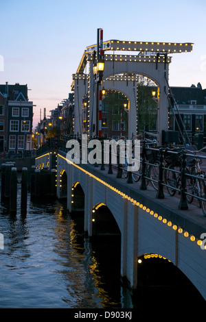 Pays-bas, Amsterdam, Magere Brug Banque D'Images