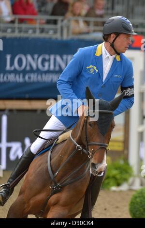 Londres, Royaume-Uni. 7 juin, 2013. Ahimann chrétienne [GER] remporte le CSI5* classe sur le deuxième jour de l'édition 2013 du Global Champions Tour Longines. Stephen Bartholomew Bartholomew Stephen/photographie/Alamy Live News Banque D'Images