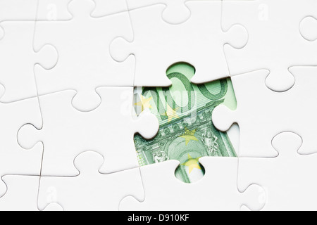 Puzzle révélant billet d'euro Banque D'Images