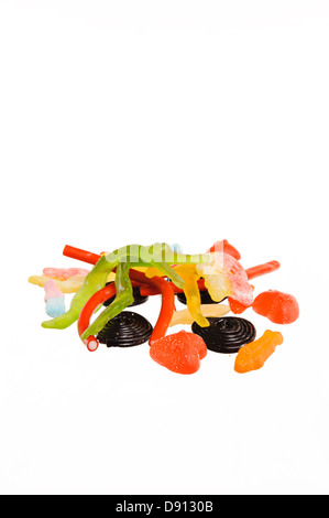 Jelly sweets sur fond blanc Banque D'Images