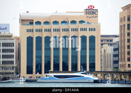 HSBC Bank Building, DUBAÏ, ÉMIRATS ARABES UNIS, Émirats Arabes Unis Banque D'Images