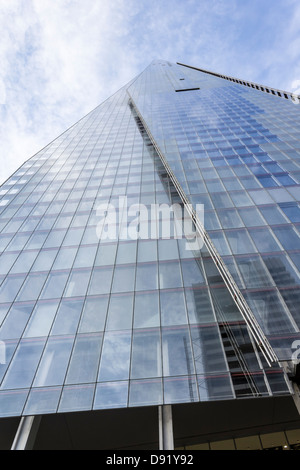 Le Shard - (aka tesson de verre, le Shard London Bridge, et anciennement London Bridge Tower) vue depuis le Sud Banque D'Images