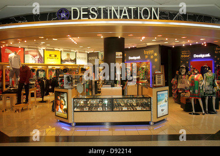 Texas,Sud,Sud-Ouest,Houston,aéroport intercontinental George Bush,IAH,porte,shopping shopper shoppers magasins marché marché achat sel Banque D'Images