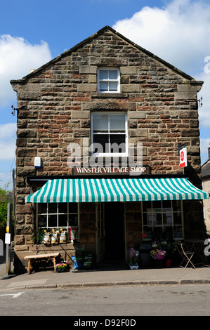 Winster Village Shop,Derbyshire, Angleterre. Banque D'Images