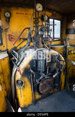 Moteur de chambre jaune locomotive à vapeur Banque D'Images