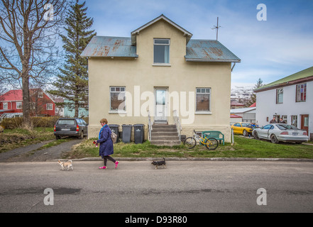 Quartiers de Akureyri, Islande du Nord. Banque D'Images