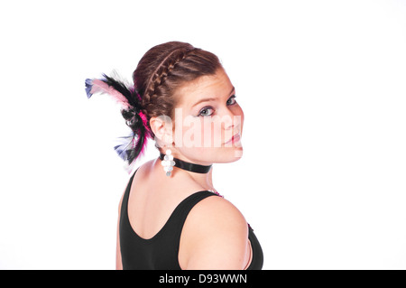 Teen girl en costume de danse contre fond blanc Banque D'Images