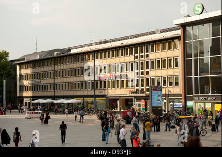 Intercity Hotel Koln Cologne à Hauptbahnhof Allemagne Deutschland Europe EU Banque D'Images