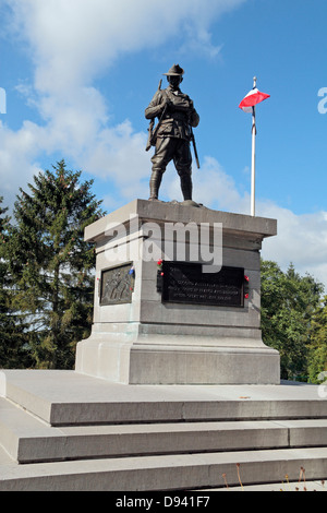 La deuxième division australienne Memorial, Mont St Quentin, à l'extérieur de Peronne, Somme, France. Banque D'Images