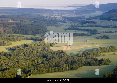 Les terres arables, vue aérienne, la Suède. Banque D'Images