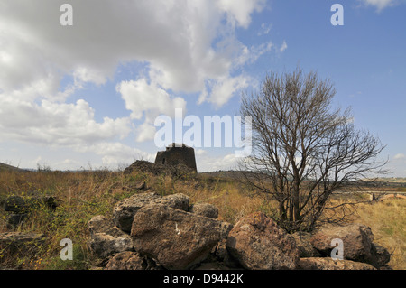 Nuraghe Oes, près de Torralba, Valle dei Nuraghi, Sardaigne, Italie Banque D'Images