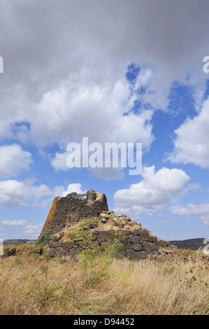 Nuraghe Oes, près de Torralba, Valle dei Nuraghi, Sardaigne, Italie Banque D'Images