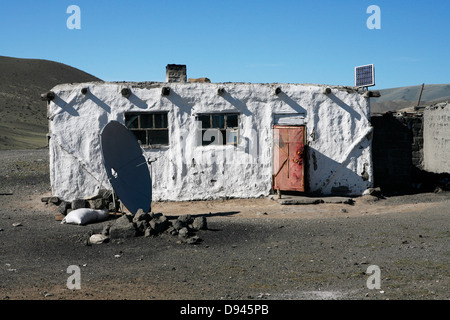 Chambre dans paysage stérile, le nord-ouest de la Mongolie. Banque D'Images