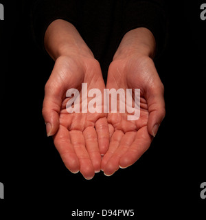 Close-up of Palms de Woman's Hands, Studio Shot Banque D'Images