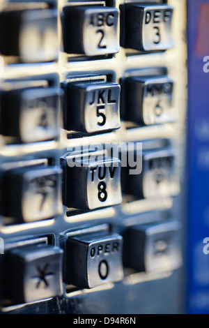 Close-up de chiffres sur l'aide du clavier du téléphone avec Selective Focus Banque D'Images