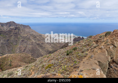 Vue de Punta de Hidalgo dans Chinamada Anaga, Tenerife, Canaries, Espagne Banque D'Images