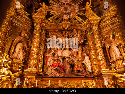 Retable sculpté de l'ordre de la Fondation Mercedarian Basilique Catholique La cathédrale de Barcelone en Catalogne, Barcelone, Espagne Banque D'Images