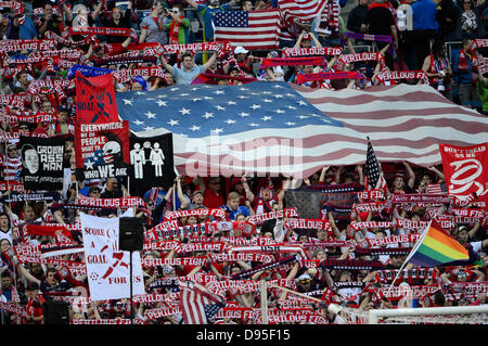 Le 11 juin 2013. Le soutien des fans de Seattle .USA contre le Panama lors d'une qualification pour la Coupe du Monde FIFA 2014 match à CenturyLink Field à Seattle, WA.. .États-unis bat le Panama 2 - 0.George Holland / Cal Sport Media Banque D'Images