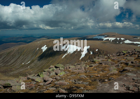 Sron na Lairige Cairngorm et de Braeriach, la 3e plus haute montagne de Grande-Bretagne, le parc national de Cairngorm Banque D'Images